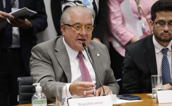 Comissão aprova programa para modernizar e valorizar a produção de gesso no Brasil