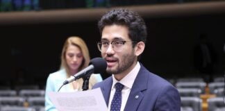 Comissão aprova proibição de “cálculo por dentro” de tributos Comissão aprova proibição de "cálculo por dentro" de tributos