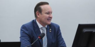 Comissão aprova projeto com regras para a educação de pessoas com deficiência Comissão aprova projeto com regras para a educação de pessoas com deficiência