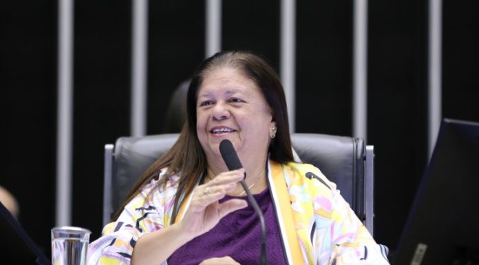 Comissão aprova projeto de unificação de protocolos de atendimento pré-natal no País Comissão aprova projeto de unificação de protocolos de atendimento pré-natal no País