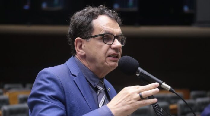 Comissão aprova projeto que assegura atendimento fisioterapêutico a pessoas idosas no SUS Comissão aprova projeto que assegura atendimento fisioterapêutico a pessoas idosas no SUS
