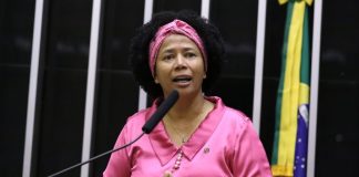 Comissão aprova projeto que cria Política Nacional de Saúde na Escola Comissão aprova projeto que cria Política Nacional de Saúde na Escola