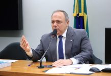 Comissão aprova projeto que destina recursos recuperados de crimes para fundos da pessoa idosa Comissão aprova projeto que destina recursos recuperados de crimes para fundos da pessoa idosa