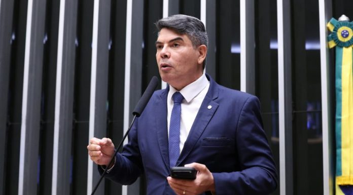 Comissão aprova projeto que garante a vítima informação sobre investigação e processo penal Comissão aprova projeto que garante a vítima informação sobre investigação e processo penal