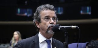 Comissão aprova projeto que inclui rede federal no Programa Nacional de Alimentação Escolar Comissão aprova projeto que inclui rede federal no Programa Nacional de Alimentação Escolar