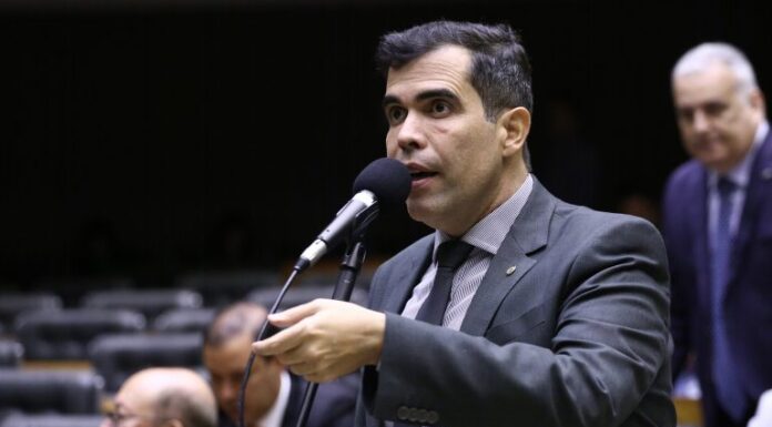 Comissão aprova projeto que prevê videomonitoramento no transporte por aplicativo Comissão aprova projeto que prevê videomonitoramento no transporte por aplicativo