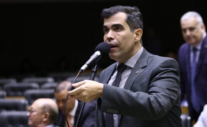 Comissão aprova projeto que prevê videomonitoramento no transporte por aplicativo