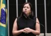 Comissão aprova projeto que pune gestor que não pagar piso salarial de professores Comissão aprova projeto que pune gestor que não pagar piso salarial de professores