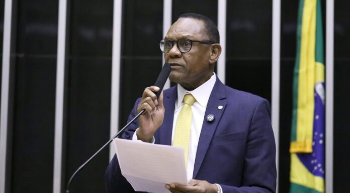 Comissão aprova proposta de combate às chamadas telefônicas automáticas abusivas Comissão aprova proposta de combate às chamadas telefônicas automáticas abusivas