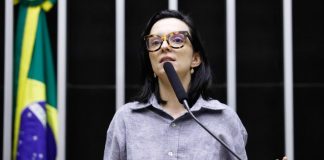 Comissão aprova proposta para agilizar acesso da mulher vítima de violência a cirurgia plástica no SUS Comissão aprova proposta para agilizar acesso da mulher vítima de violência a cirurgia plástica no SUS