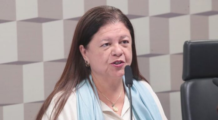 Comissão aprova proposta que cria Programa Servidor Aprendiz na administração federal Comissão aprova proposta que cria Programa Servidor Aprendiz na administração federal