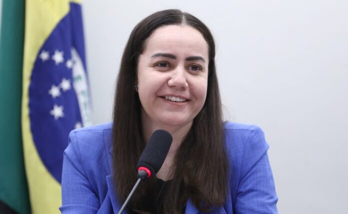 Comissão aprova proposta que facilita acesso a escolas públicas de municípios vizinhos