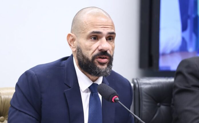 Comissão aprova proposta que prevê acessibilidade em espaços culturais e esportivos