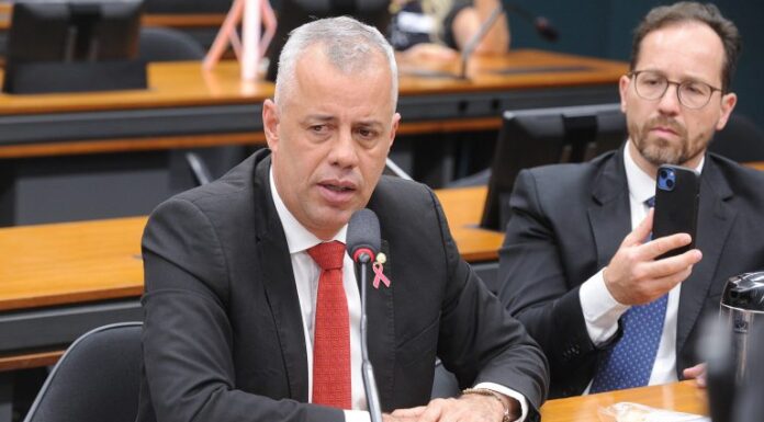 Comissão aprova proposta que repassa 1% do ITR para qualificação profissional no campo Comissão aprova proposta que repassa 1% do ITR para qualificação profissional no campo