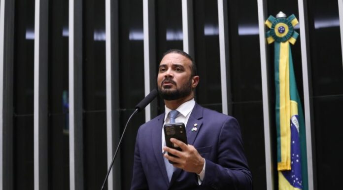 Comissão aprova proposta que veda a separação de presos por facção criminosa Comissão aprova proposta que veda a separação de presos por facção criminosa