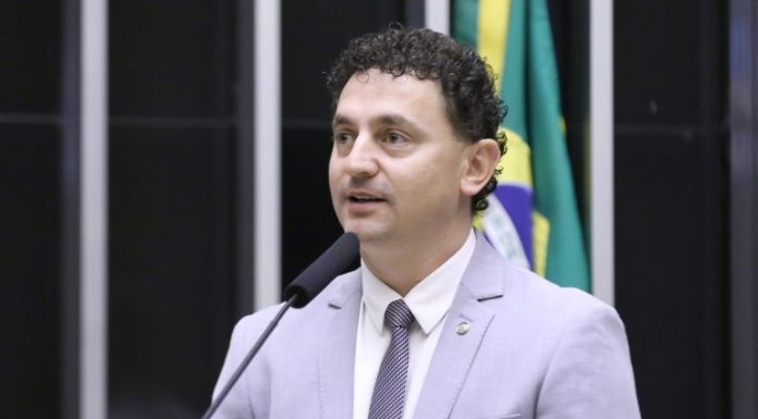 Comissão aprova prorrogação de contratos agrários durante períodos de calamidade pública Comissão aprova prorrogação de contratos agrários durante períodos de calamidade pública