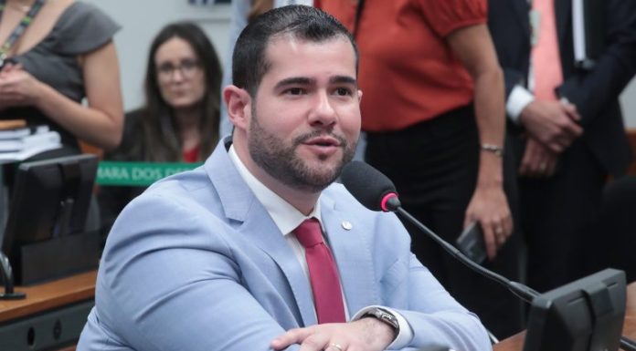 Comissão aprova protocolo nacional para investigar desaparecimento de jovens Comissão aprova protocolo nacional para investigar desaparecimento de jovens