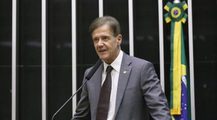 Comissão aprova redução da fração mínima de parcelamento de imóveis rurais Comissão aprova redução da fração mínima de parcelamento de imóveis rurais