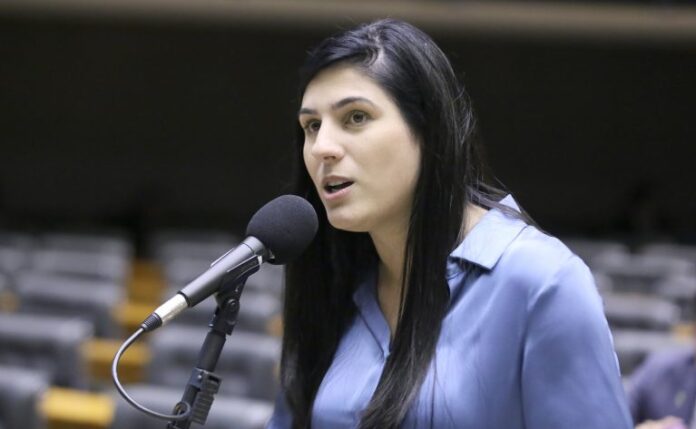 Comissão aprova regra para uso de nome afetivo de crianças e adolescentes em processo de adoção