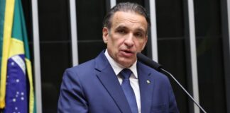 Comissão aprova regra que transfere para fabricante a conferência inicial de tacógrafos Comissão aprova regra que transfere para fabricante a conferência inicial de tacógrafos