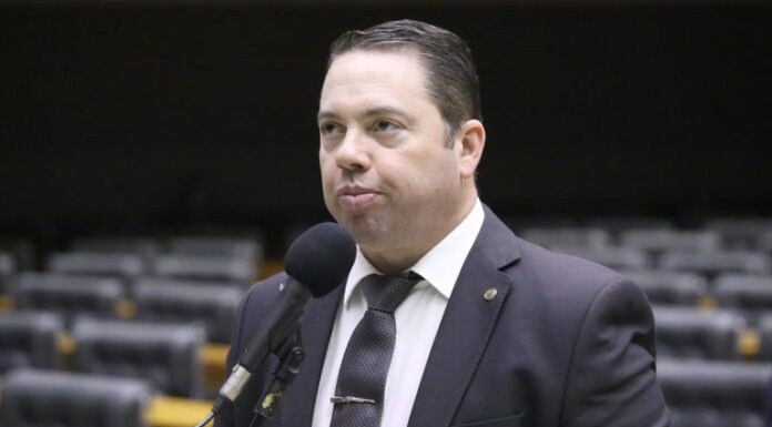 Comissão aprova regras diferenciadas para artesãos em vulnerabilidade venderem alimentos artesanais Comissão aprova regras diferenciadas para artesãos em vulnerabilidade venderem alimentos artesanais