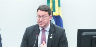 Comissão aprova regras para garantir bem-estar de animais em produções audiovisuais Comissão aprova regras para garantir bem-estar de animais em produções audiovisuais