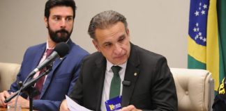 Comissão aprova regras para negociação de dívidas do mercado de energia elétrica Comissão aprova regras para negociação de dívidas do mercado de energia elétrica