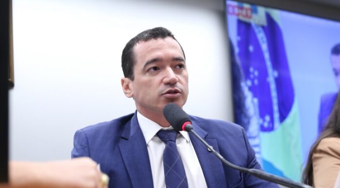 Comissão aprova renegociação de dívidas rurais do Pronaf e Pronamp Comissão aprova renegociação de dívidas rurais do Pronaf e Pronamp