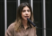 Comissão aprova uso de câmera e alerta internacional contra desaparecimento de pessoas Comissão aprova uso de câmera e alerta internacional contra desaparecimento de pessoas