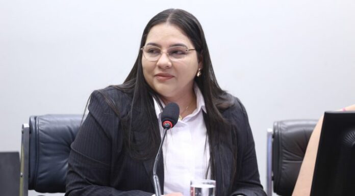Comissão aprova uso de cores para diferenciar medicamentos sob prescrição Comissão aprova uso de cores para diferenciar medicamentos sob prescrição