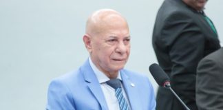 Comissão de Educação aprova projeto que prorroga bolsas de pesquisa para pais estudantes Comissão de Educação aprova projeto que prorroga bolsas de pesquisa para pais estudantes