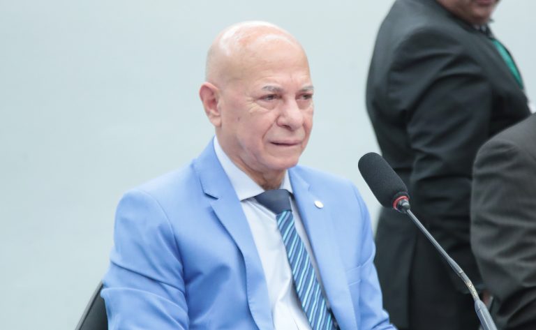 Homenagem da AVEGO aos profissionais do Sistema de Segurança Pública. Dep. Professor Alcides (PSDB - GO)