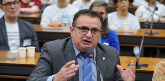 Comissão de Educação discute combate à violência contra a pessoa idosa Comissão de Educação discute combate à violência contra a pessoa idosa