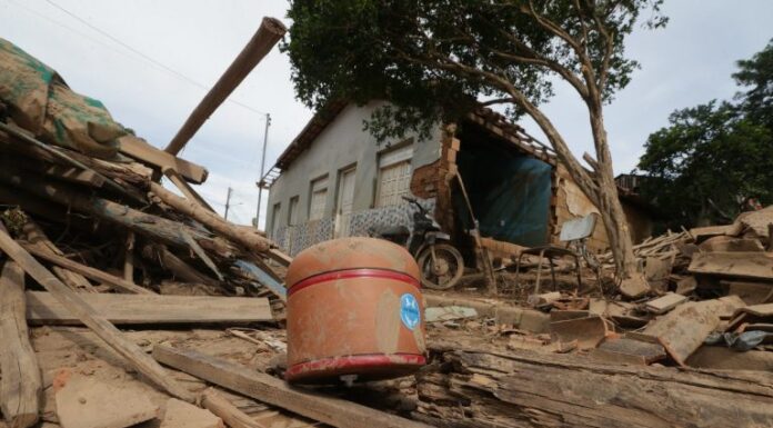 Comissão de Orçamento aprova MP que abre crédito de R$ 520 milhões para ações emergenciais de defesa civil Comissão de Orçamento aprova MP que abre crédito de R$ 520 milhões para ações emergenciais de defesa civil
