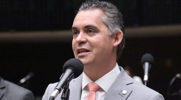 Comissão debate criação da Política Nacional de Saúde Mental Climática Comissão debate criação da Política Nacional de Saúde Mental Climática