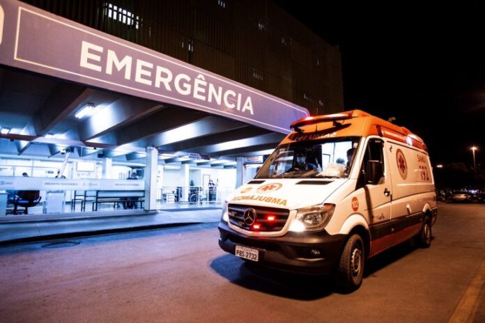 Comissão debate criação de piso salarial para condutores de ambulância