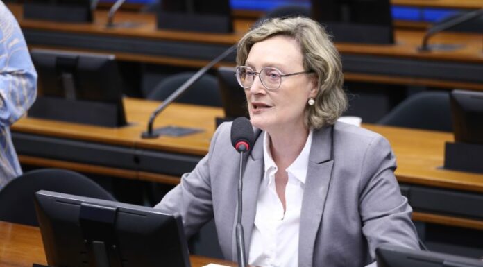 Comissão debate desafios e oportunidades do uso da inteligência artificial na administração pública Comissão debate desafios e oportunidades do uso da inteligência artificial na administração pública