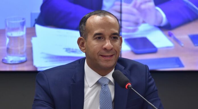 Comissão debate falta de manutenção e segurança em trecho da BR-116 em São Paulo Comissão debate falta de manutenção e segurança em trecho da BR-116 em São Paulo