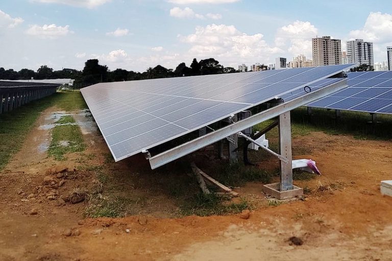 Energia - solar - energia solar - placa solar - geração de energia - Usina fotovoltaica em Águas Claras vai fornecer energia a 46 prédios