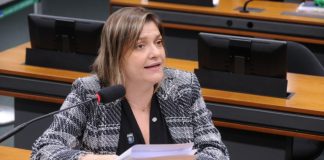 Comissão Mista de Orçamento debate financiamento da educação infantil e creches Comissão Mista de Orçamento debate financiamento da educação infantil e creches