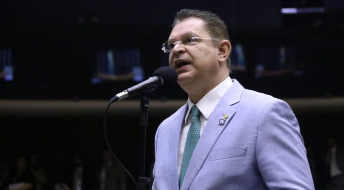 Comissão vai debater denúncias de interferência da USAID no Brasil Comissão vai debater denúncias de interferência da USAID no Brasil
