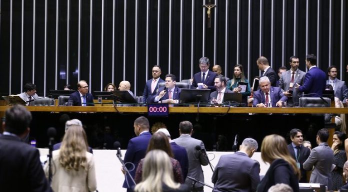Congresso Nacional aprova proposta de Orçamento de 2025 Congresso Nacional aprova proposta de Orçamento de 2025
