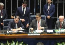 Congresso promulga aposentadoria especial para agentes de saúde e de combate a endemias Congresso promulga aposentadoria especial para agentes de saúde e de combate a endemias