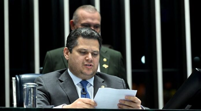 Congresso terá sessão nesta quinta-feira para votar vetos presidenciais Congresso terá sessão nesta quinta-feira para votar vetos presidenciais