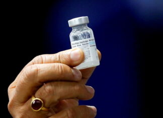Anvisa suspende estudos clínicos da Covaxin no Brasil