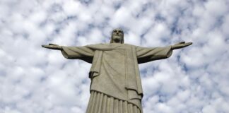 Cristo Redentor é homenageado com lançamento de selos