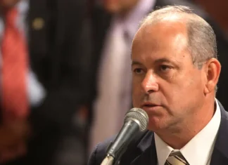 Caso Marielle: Moraes vota para manter prisão de Domingos Brazão