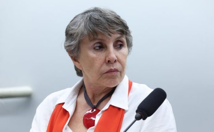 Debate na Câmara denuncia aumento da violência contra mulheres em escolas e universidades Debate na Câmara denuncia aumento da violência contra mulheres em escolas e universidades