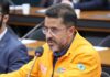 Debatedores divergem sobre medidas do governo para conter preços dos combustíveis Debatedores divergem sobre medidas do governo para conter preços dos combustíveis