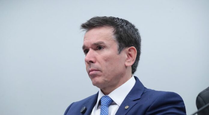 Deputado prevê rápida aprovação de controle sanitário para suplementos alimentares Deputado prevê rápida aprovação de controle sanitário para suplementos alimentares